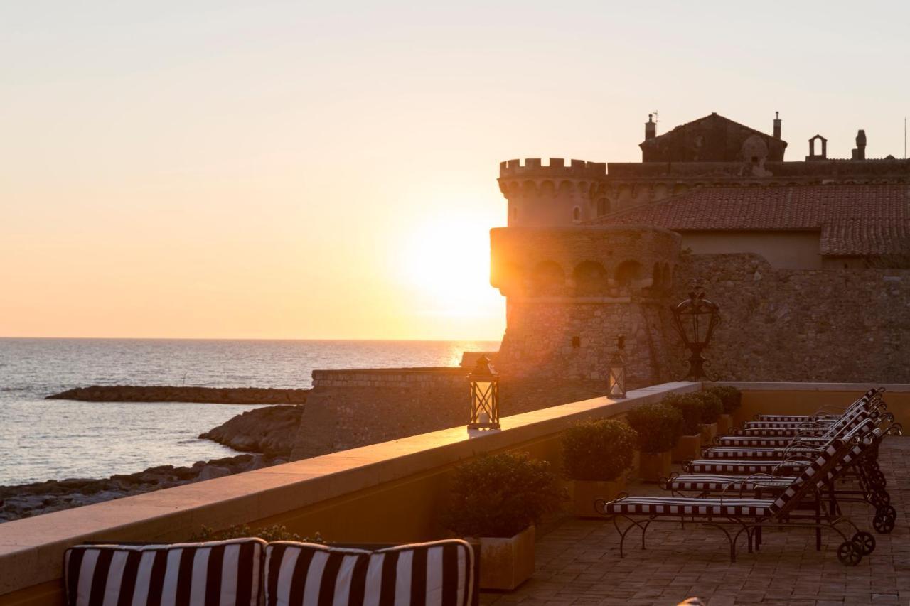 La Posta Vecchia Hotel Ladispoli Exterior photo